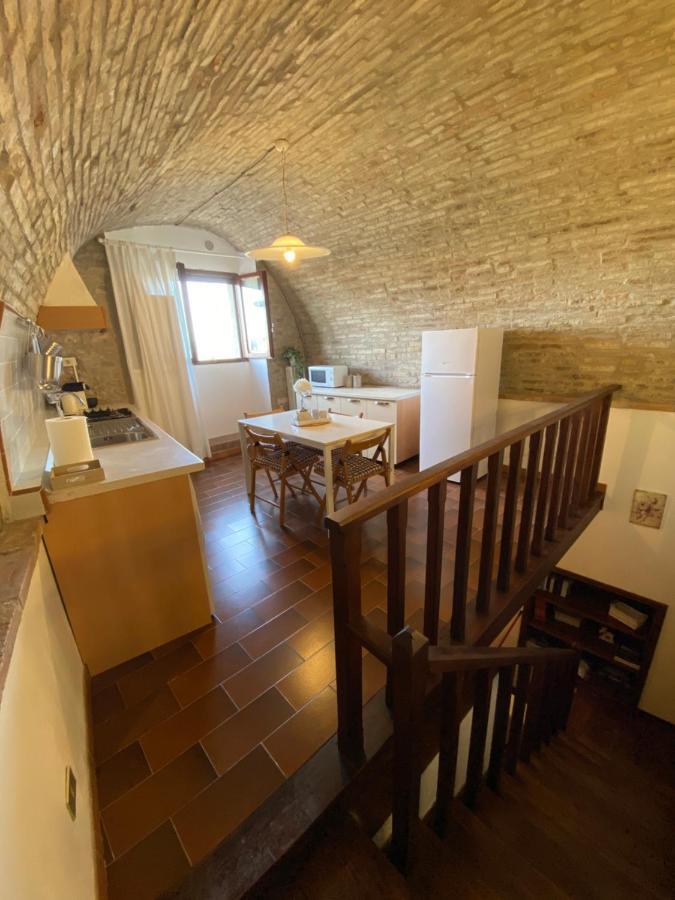 La Casa Dei Ricordi Lägenhet San Gimignano Exteriör bild