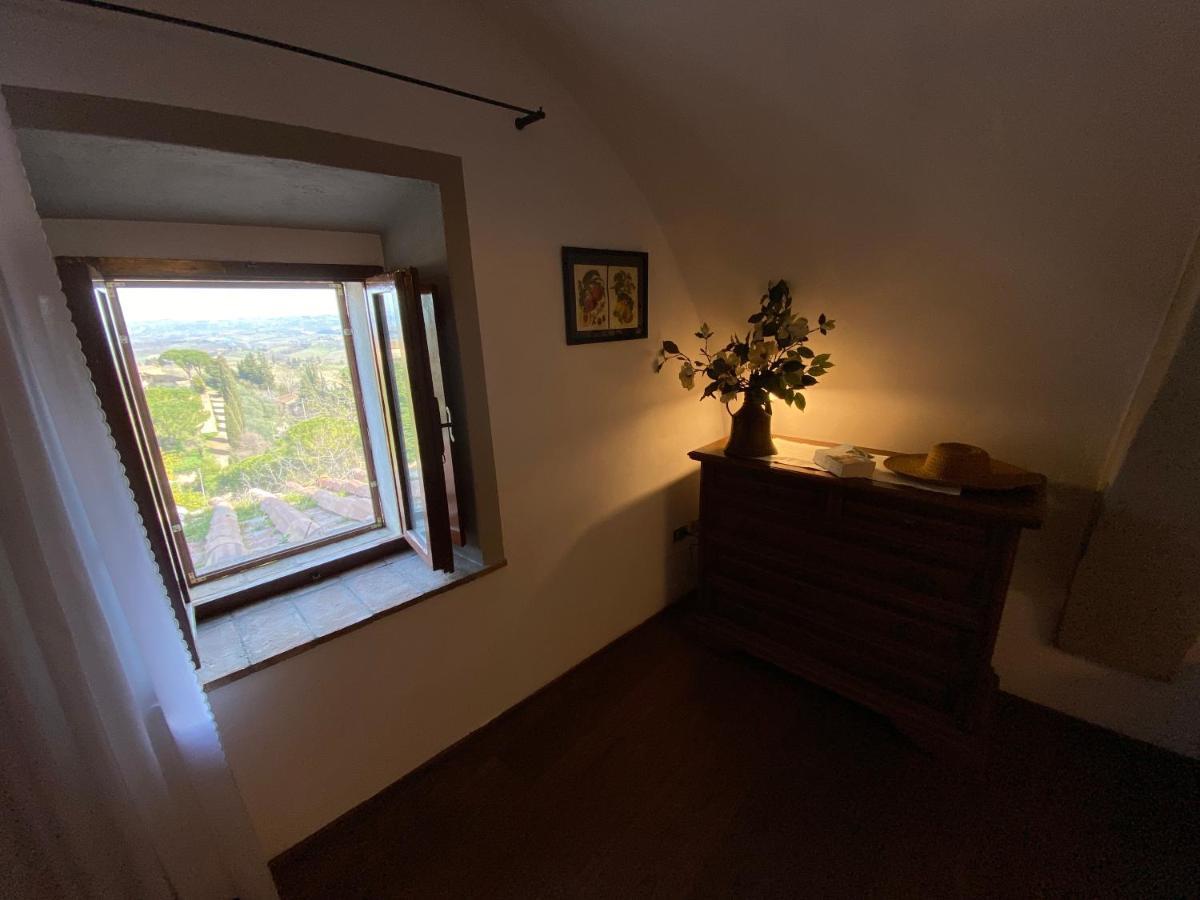 La Casa Dei Ricordi Lägenhet San Gimignano Exteriör bild
